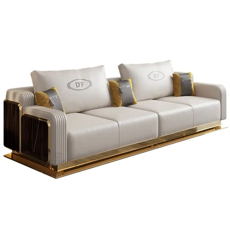 sofa z eko skórą i drewnem